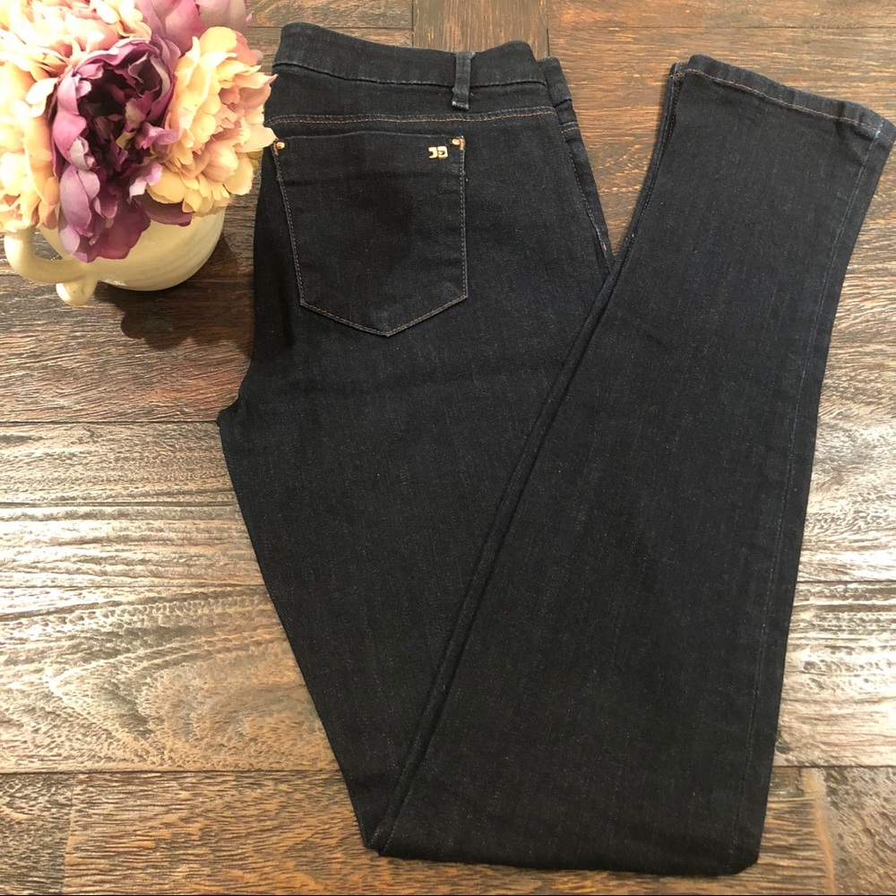 JOE’S women’s Chelsea Fit Jeans ! 💕